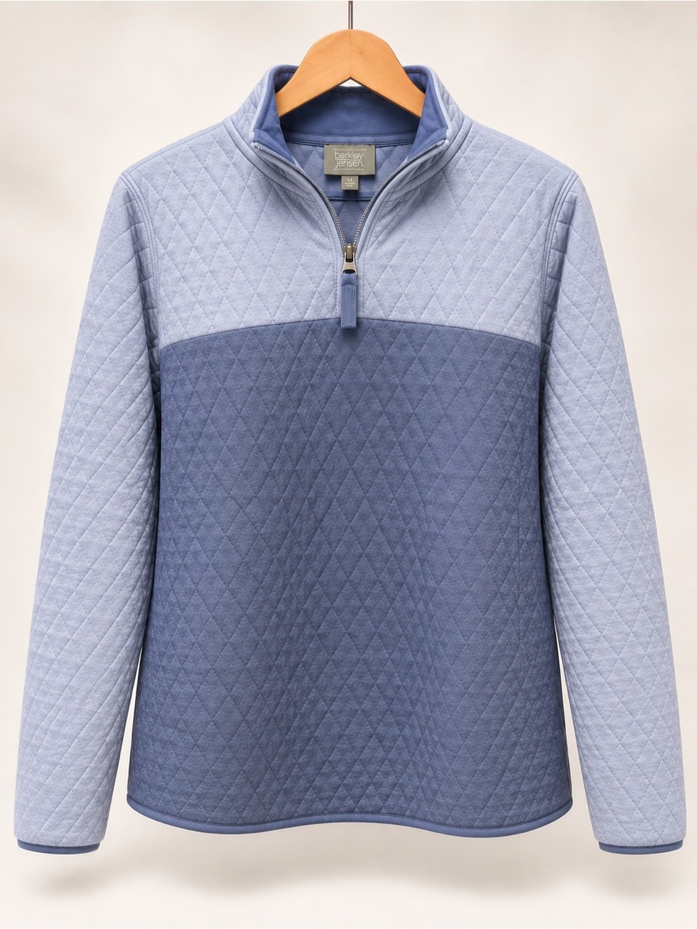 Women’s Quilted Quarter-Zip Sweatshirt (410)